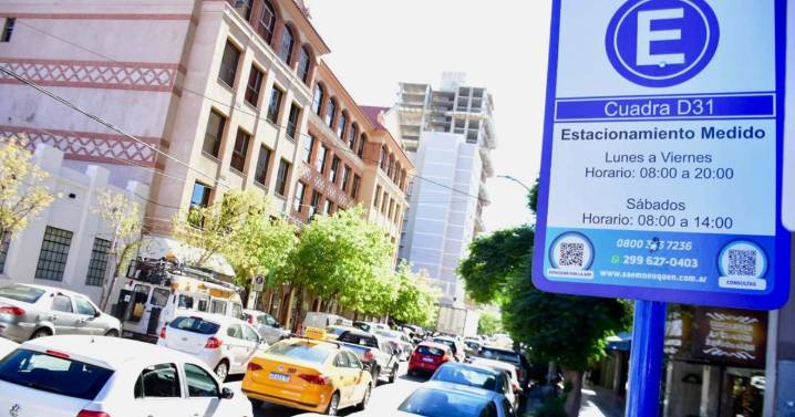 Aniversario de Neuquén: ¿habrá cambios en el estacionamiento medido y en el funcionamiento de los colectivos?