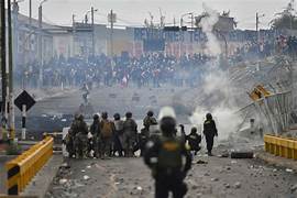 Fuertes disturbios en Perú