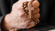 Se conoce qué habría detrás del hombre que amenazó con un arma a feligreses en una iglesia de Bogotá