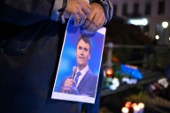 US threatens action against foreigners praising Kirk killing