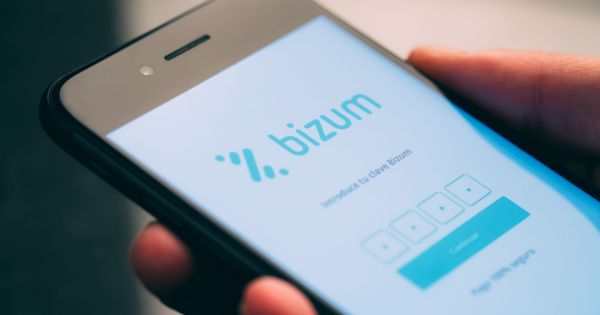 Bizum detiene todas las cuentas bancarias de los usuarios que hagan transferencias de este monto