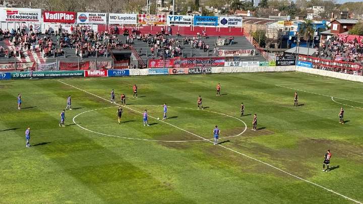 Colón, en estado crítico: perdió 2 a 0 en Remedios de Escalada y quedó al borde del precipicio