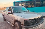 Camión de maquiladora provoca accidente contra camioneta en Acuña