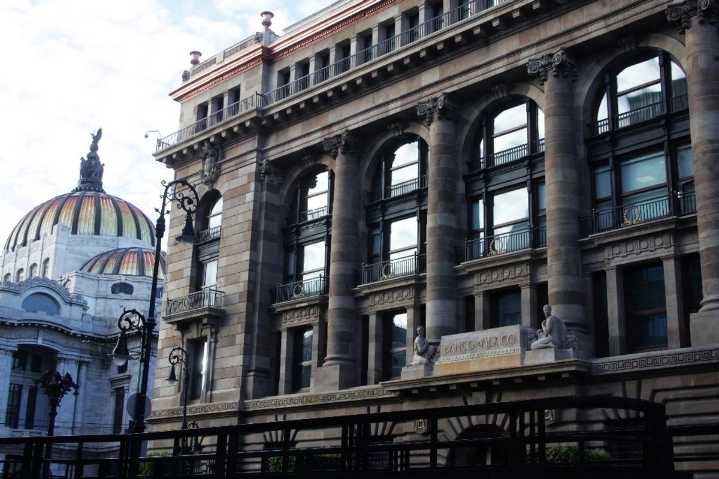 BdeM recorta tasa en 0.25 puntos porcentuales a 7.50%, por décima ocasión