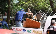Alcaldía Cuauhtémoc libera 2 mil 700 metros de vía pública en una semana