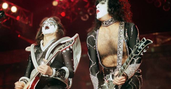Original KISS lead guitarist, Ace Frehley, dies aged 74