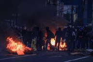 Organización indígena denuncia la muerte de dos manifestantes por represión a protestas en Ecuador