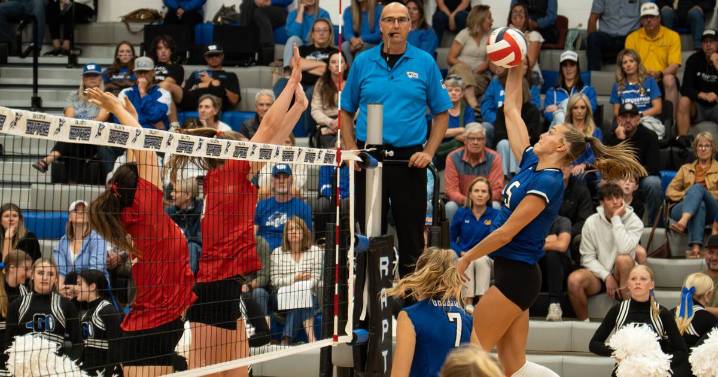 In meeting of undefeated teams, Gallatin volleyball gets past Bozeman in four sets