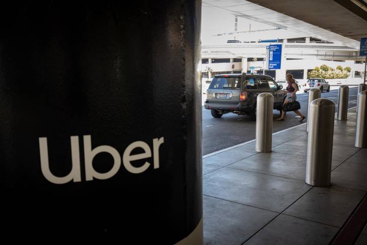 Uber puede operar en aeropuertos de México tras decisión judicial favorable