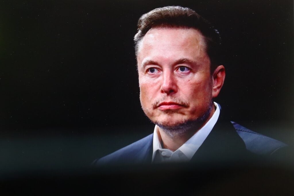 Elon Musk alcanza los 500.000M$ y marca un nuevo récord de riqueza