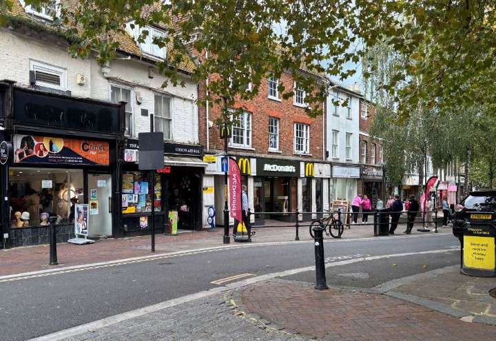 Teen girl removed from roof in Ashford’s Lower High Street and arrested after reported assault