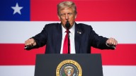 Trump lanzó un ultimátum a Hamas y envió a su yerno a Egipto para negociar la liberación de rehenes en Gaza