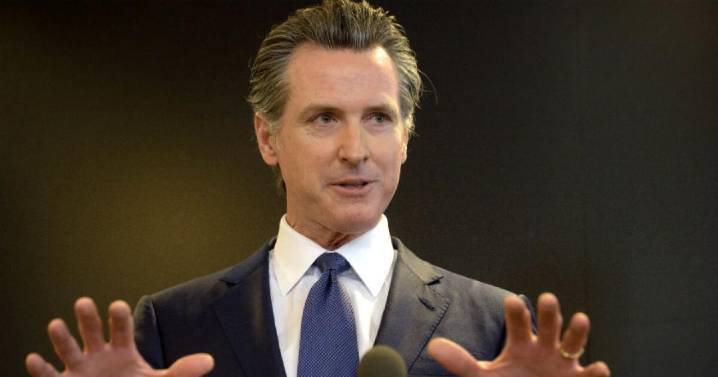 Newsom to seek court order stopping Trump's deployment of California National Guard to Oregon