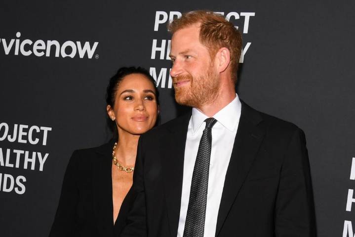 This Resurfaced Wedding Faux-Pas Prince Harry & Meghan Markle Did Unveils an Alarming Pattern