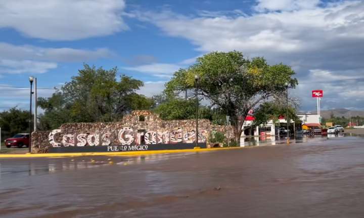 Desbordamiento de ríos en Casas Grandes provoca inundaciones y rescates