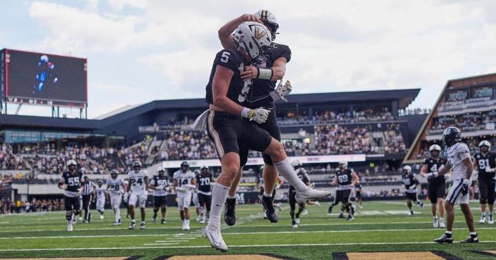 Federal panel dismisses NCAA appeal of Vanderbilt quarterback Diego Pavia's injunction
