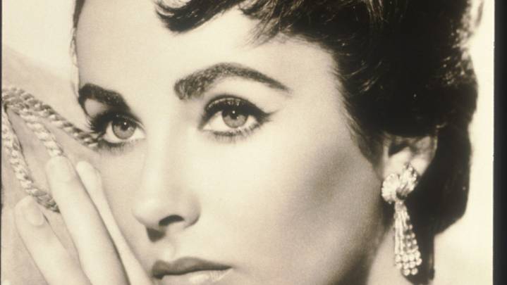 What to know about Elizabeth Taylor track on 'The Life of a Showgirl'
