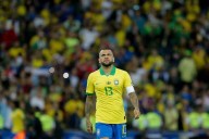 En video: El drástico cambio de Dani Alves: así fue su reaparición predicando en España