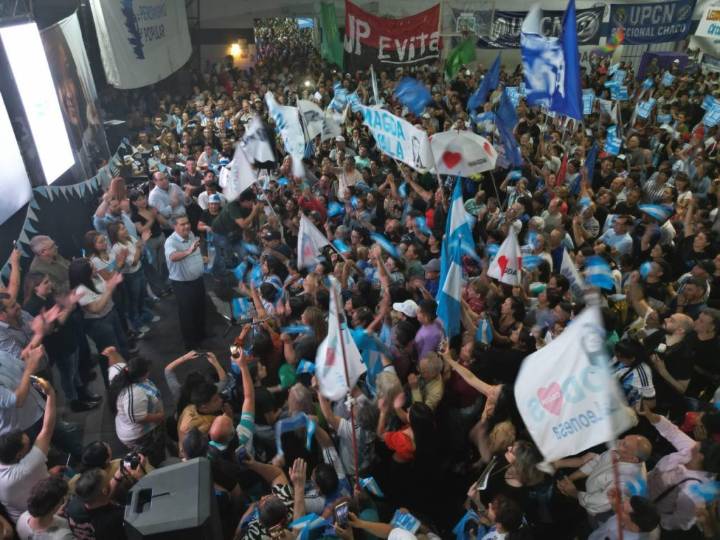 CHACO:  Contundente Cierre De Fuerza Patria Y Capitanich Ante Más De 5 Mil Personas: “Este Domingo Es La Patria O Milei”