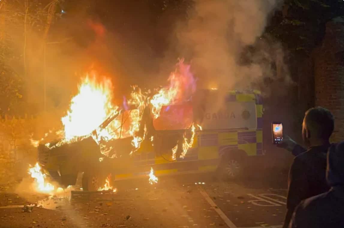 Dublin protests turn violent after alleged assault of 10-year-old by migrant; police helicopter targeted
