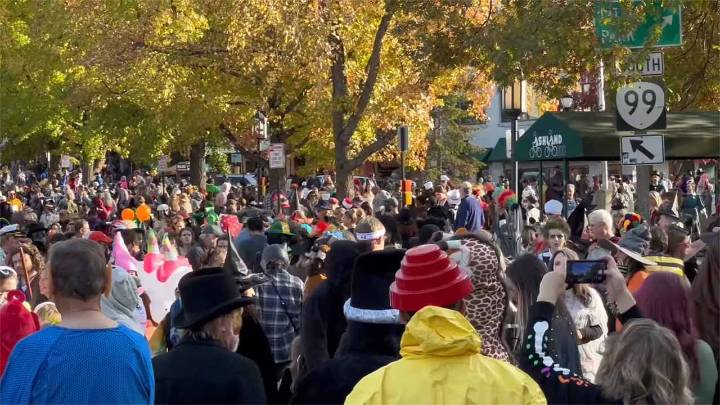 Ashland Police Increase Patrols, Towing Downtown Ahead of Tomorrow’s Children’s Halloween Parade