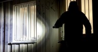 'I'm an ex-burglar and this how we choose which homes to raid'