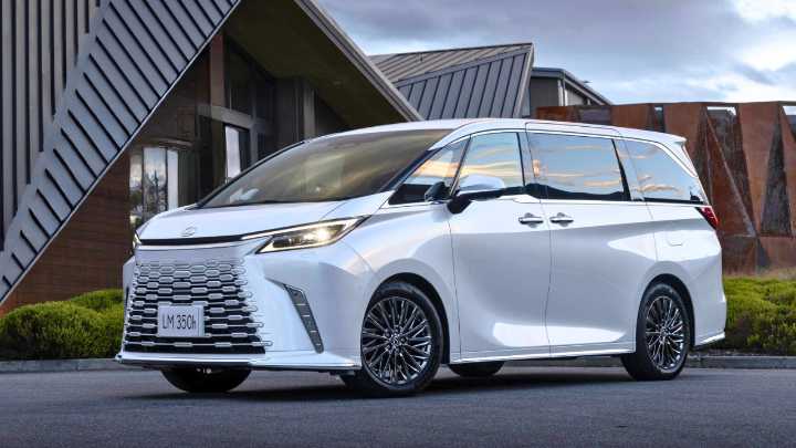 Lexus LM 350h Updated in India, Gets New Features and E20 Compatibility