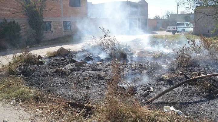 Tehuacán: mayoría de incendios en casas inician con quema de basura; en agosto hubo cuatro