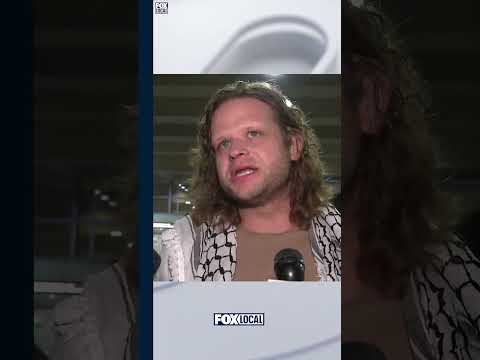 🏠Activista Greg Stoker regresó a casa después de ser detenido en una prisión.✈️