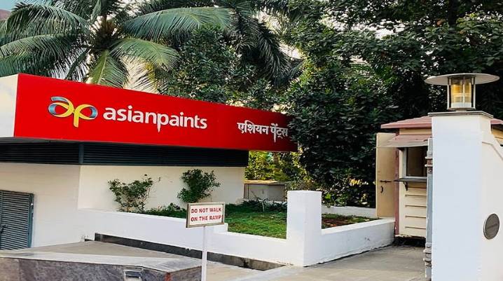 Supreme Court Refuses to Entertain Asian Paints' Plea Against Competition Commission Probe