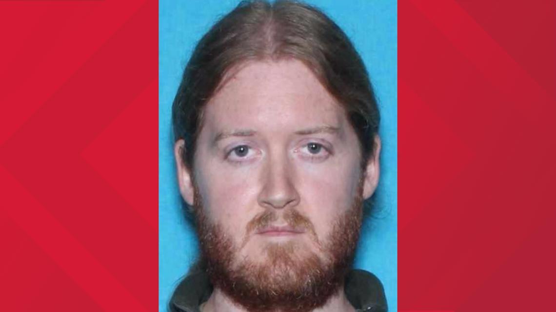 Residents told to stay inside during search for gunman in Polk County