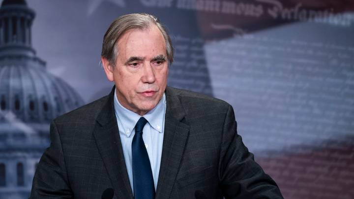 Live updates: Merkley wraps marathon speech ahead of shutdown vote; Trump greets NATO chief