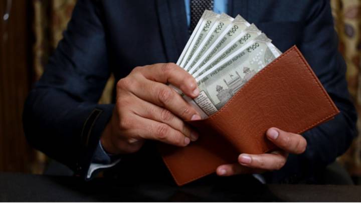 FPIs Stage Comeback, Infuse Rs 7,300 Crore Into Indian Equities In October