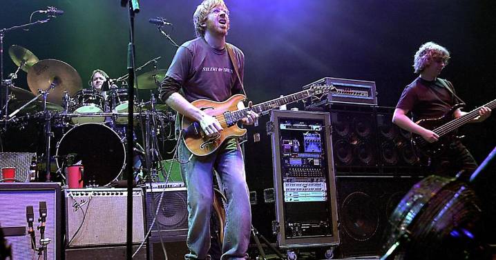Nectar's, the Vermont venue that launched Phish, closes on a quiet note after 50 years