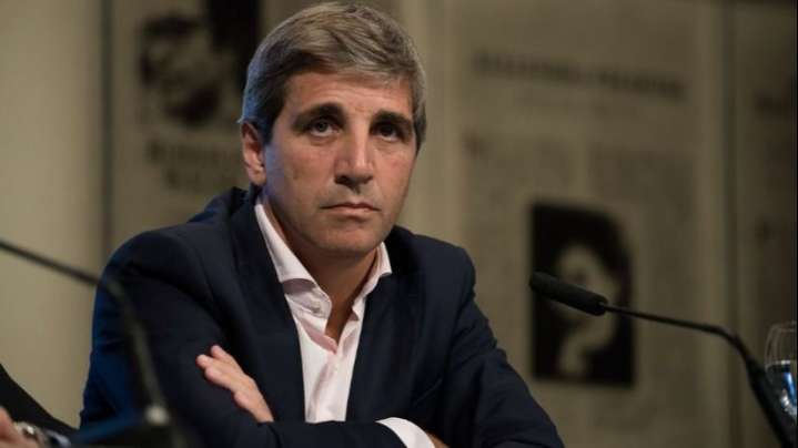 El Gobierno salió a recomprar bonos y busca bajar las tasas en pesos