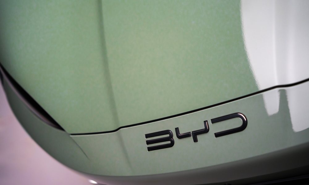 Tesla’s biggest rival in China reported a big profit decline once again