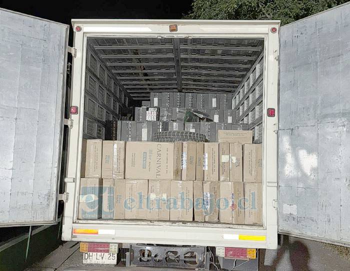 Carabineros decomisa más de $150 millones en cigarrillos de contrabando