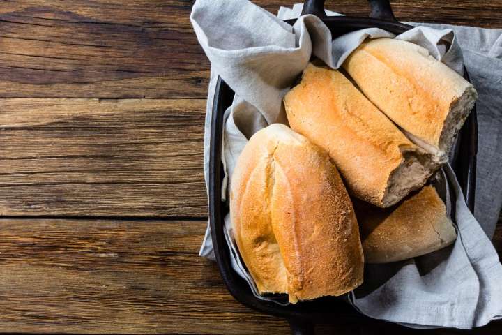 Nuevas tendencias en el consumo de pan: la hallulla y la marraqueta comparten espacio con la ciabatta y el Kornspitz