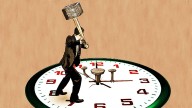 ¿Con qué horario quedaría España si se acaba con el cambio de hora? ¿Con el de invierno o con el de verano?