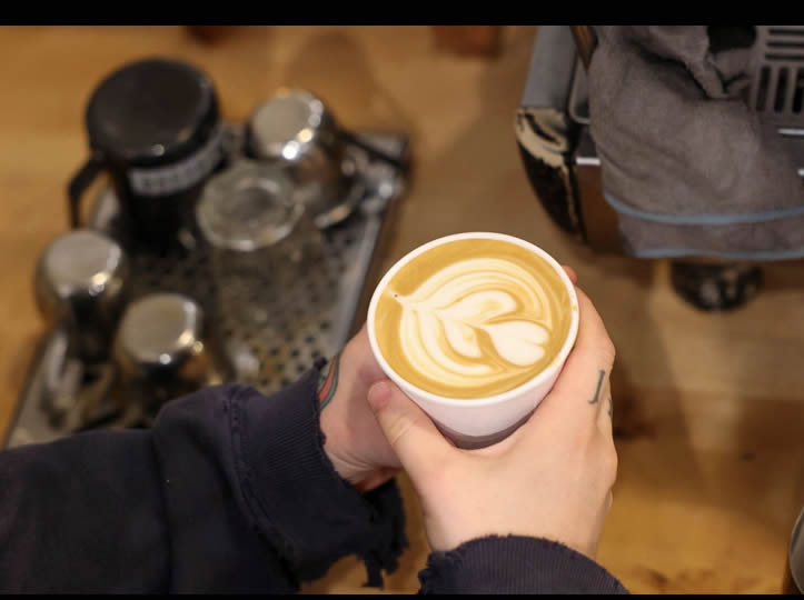 Aranceles de Trump encarecen costo del café en EU, el mercado más grande del mundo