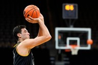 Deadspin | Alvaro Folgueiras, Iowa tip off campaign against Robert Morris