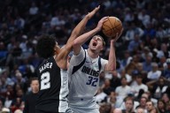 Cooper Flagg's debut (at guard!) falls flat as Mavericks struggle against Spurs