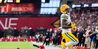 Josh Jacobs runs for 2 TDs, Micah Parsons has 3 sacks as Packers rally past Cardinals 27