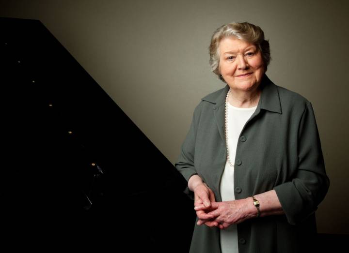 'Keeping Up Appearances' actress Patricia Routledge dies at 96