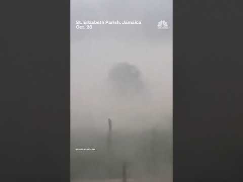 Hurricane Melissa leaves parts of Jamaica flooded