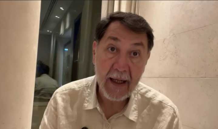 Desde Dubái, Fernández Noroña agradece a Adán Augusto y responde a críticas por su viaje
