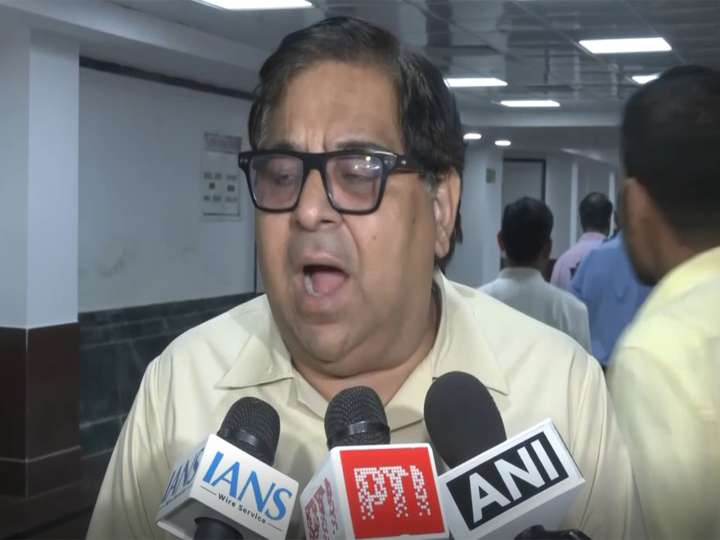 BJP MLA Harish Khurana expresses grief over death of VK Malhotra
