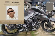 Capturan a "El Tino" con motocicleta robada y droga en Toluca