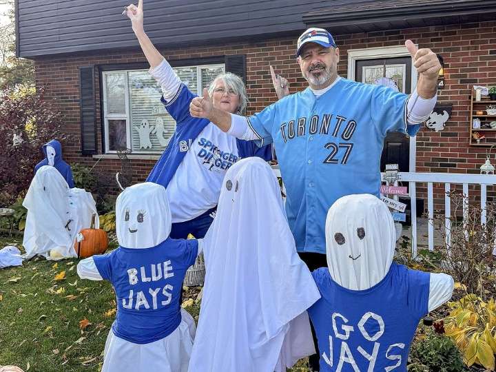 Rogers presents Brantford woman with World Series tickets