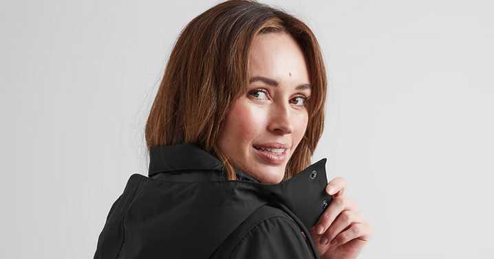 I found the perfect Tog24 coat with the style of a trench and functionality of a waterproof